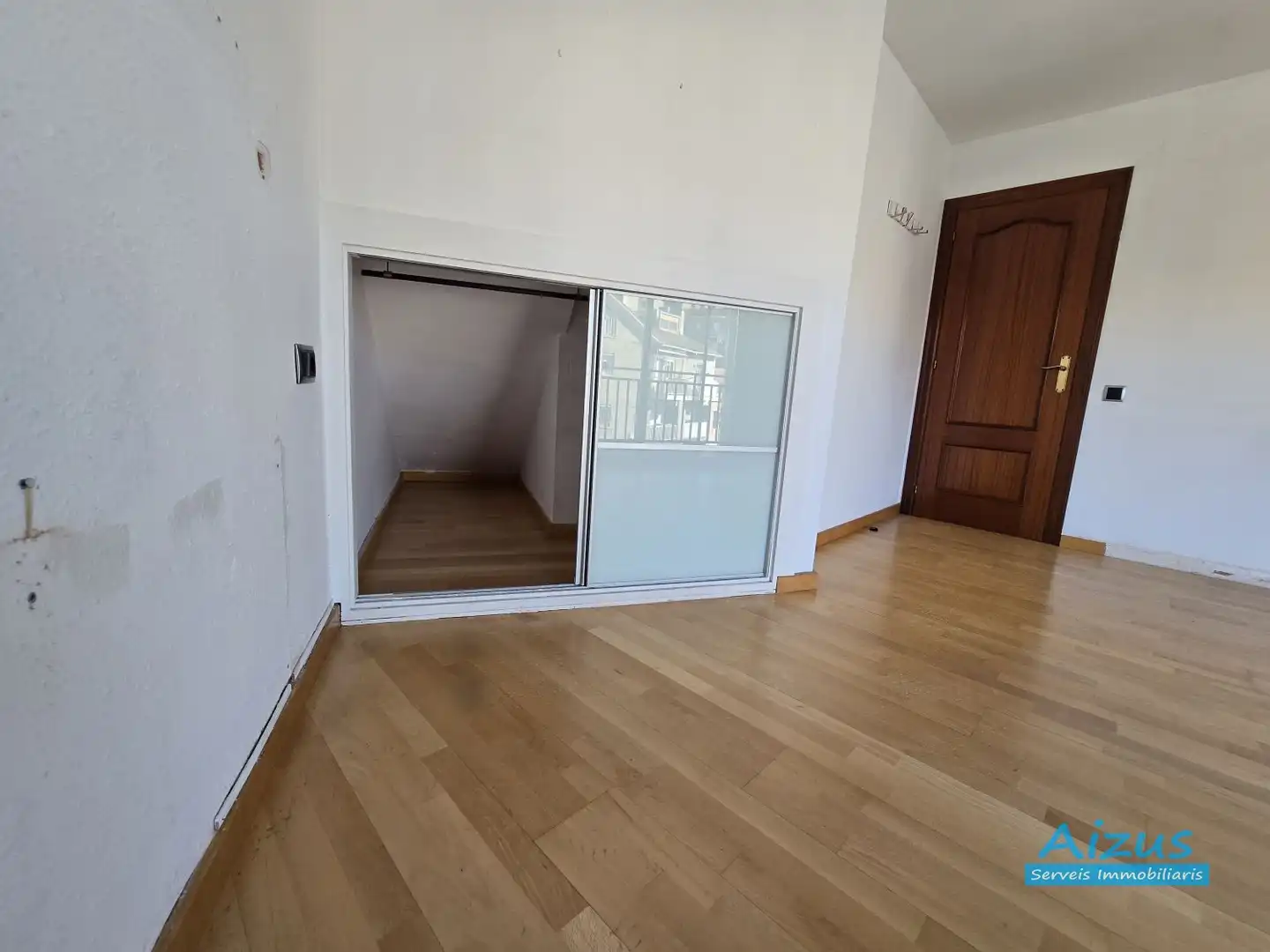 Dúplex en venta en Rubí con Parquet, Terraza y Balcón