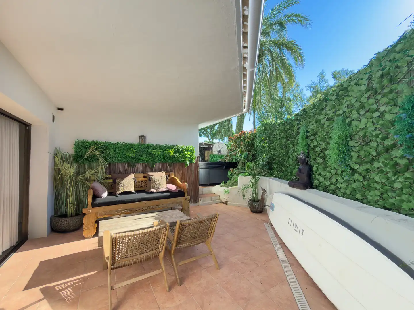 Terraza de Planta baja en venta en Marbella con Aire acondicionado, Terraza y Piscina