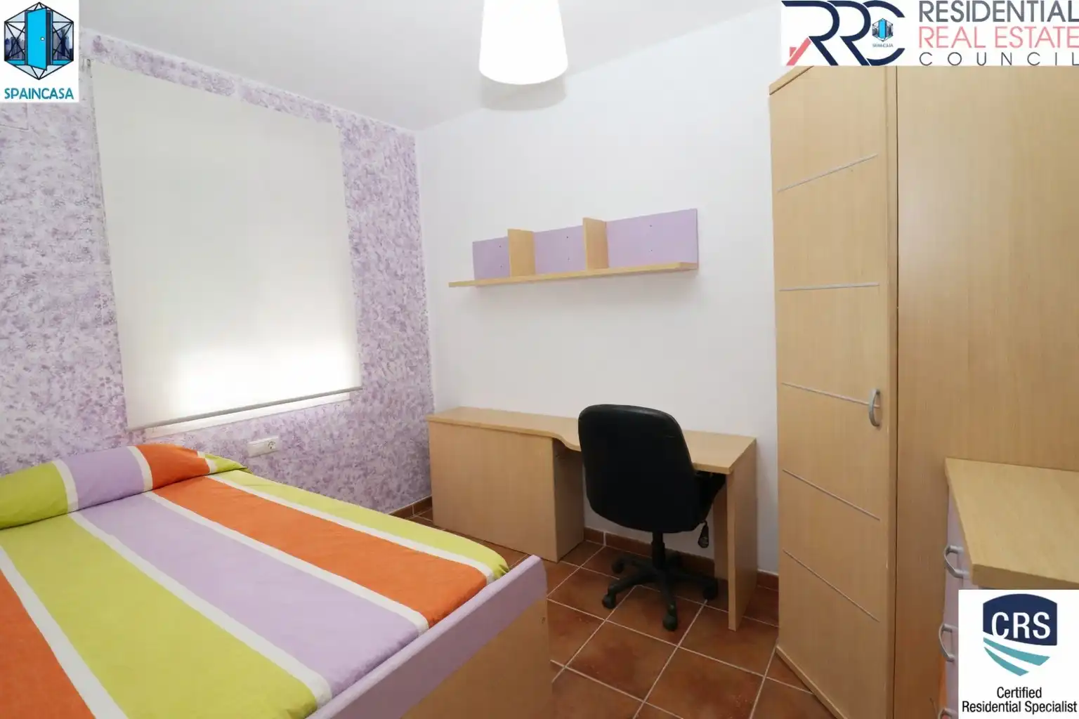 Habitación de Casa adosada en venta en Cartaya con Alarma