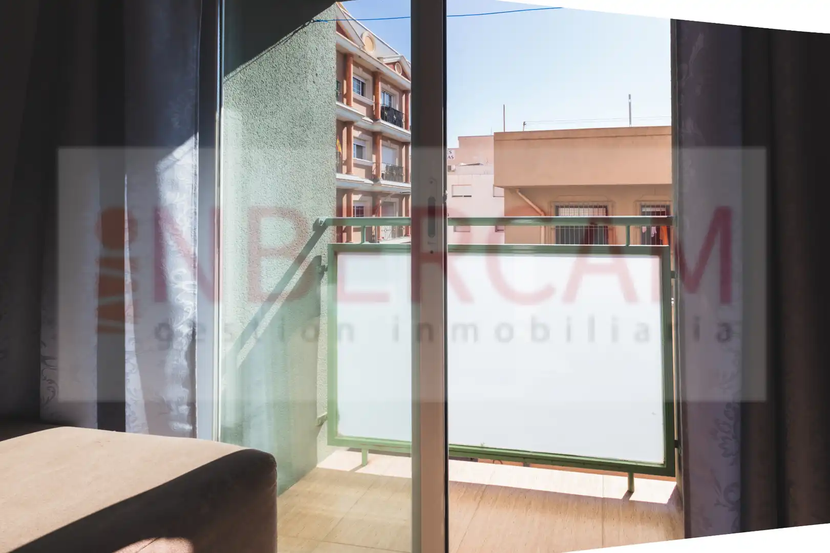 Terraza de Piso en venta en El Ejido con Amueblado y Balcón