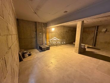 Local comercial de lloguer a Avinguda de les Escoles