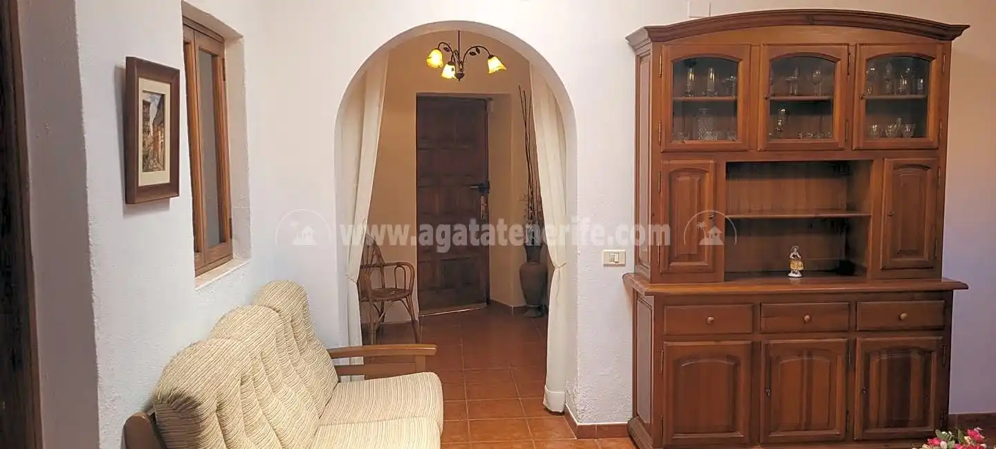 Country homes for sale in Chío