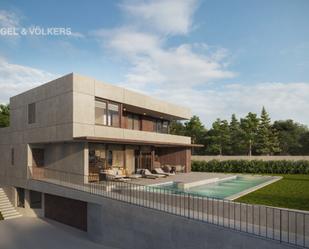 Vista exterior de Casa o xalet en venda en Sant Feliu de Llobregat amb Aire condicionat, Calefacció i Jardí privat