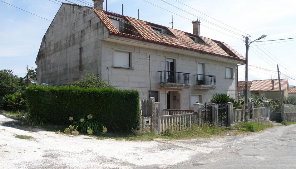 Photo 1 of Duplex to rent in Calle Burato, Rianxo, A Coruña