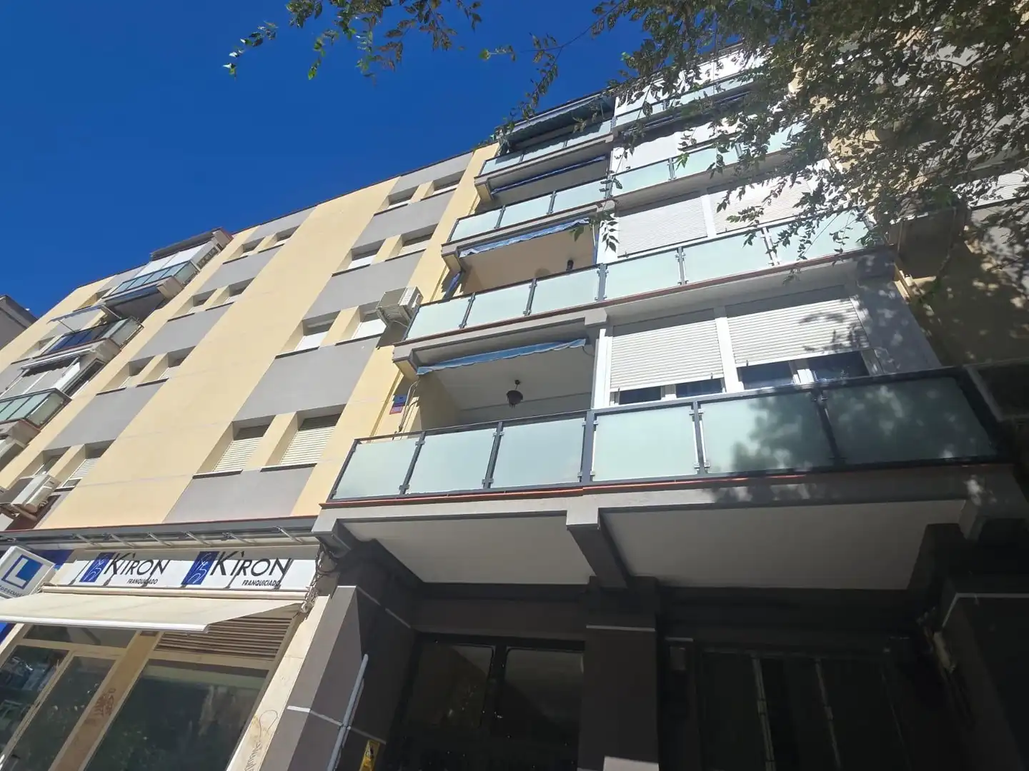 Vista exterior de Apartament en venda en Centro