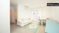 Living room of Flat to rent in  Barcelona Capital  with Air Conditioner, Heating and Furnished