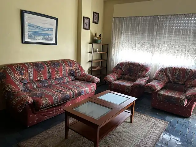 Sala de estar de Piso en venta en Vilagarcía de Arousa con Parquet, Trastero y Amueblado