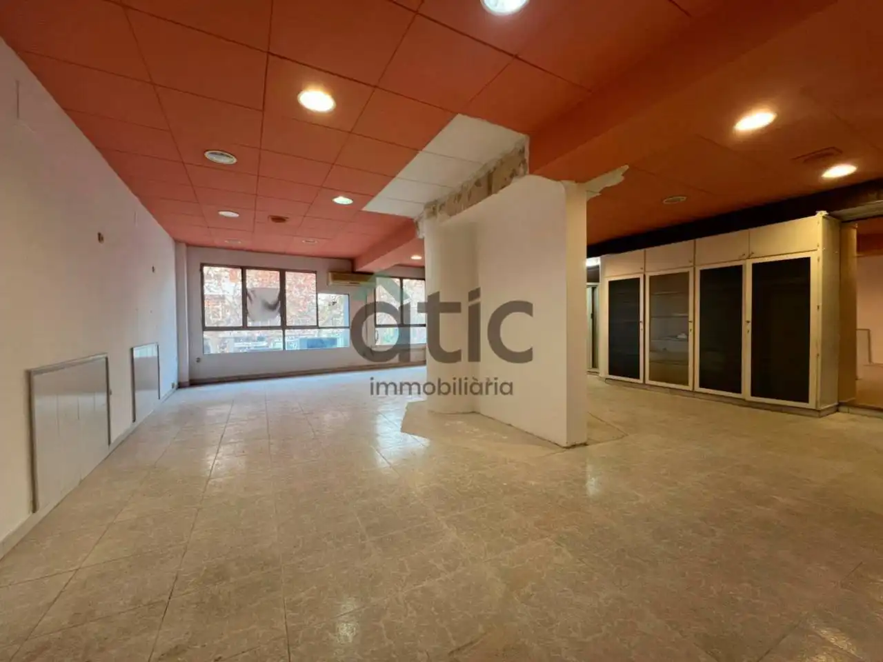 Local comercial en venda a Paseo Pere III