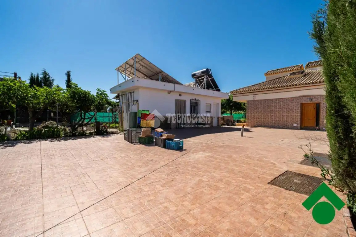 Vista exterior de Finca rústica en venta en Santa Fe con Aire acondicionado