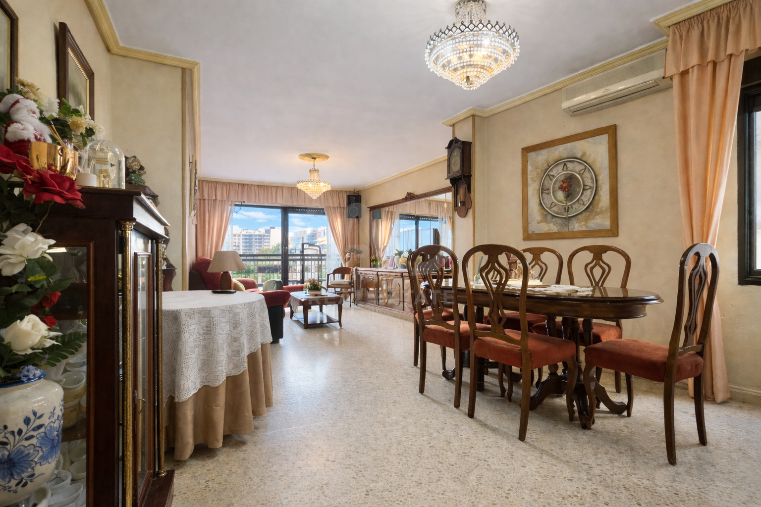 Dining room of Flat for sale in Alicante / Alacant  with Air Conditioner and Terrace