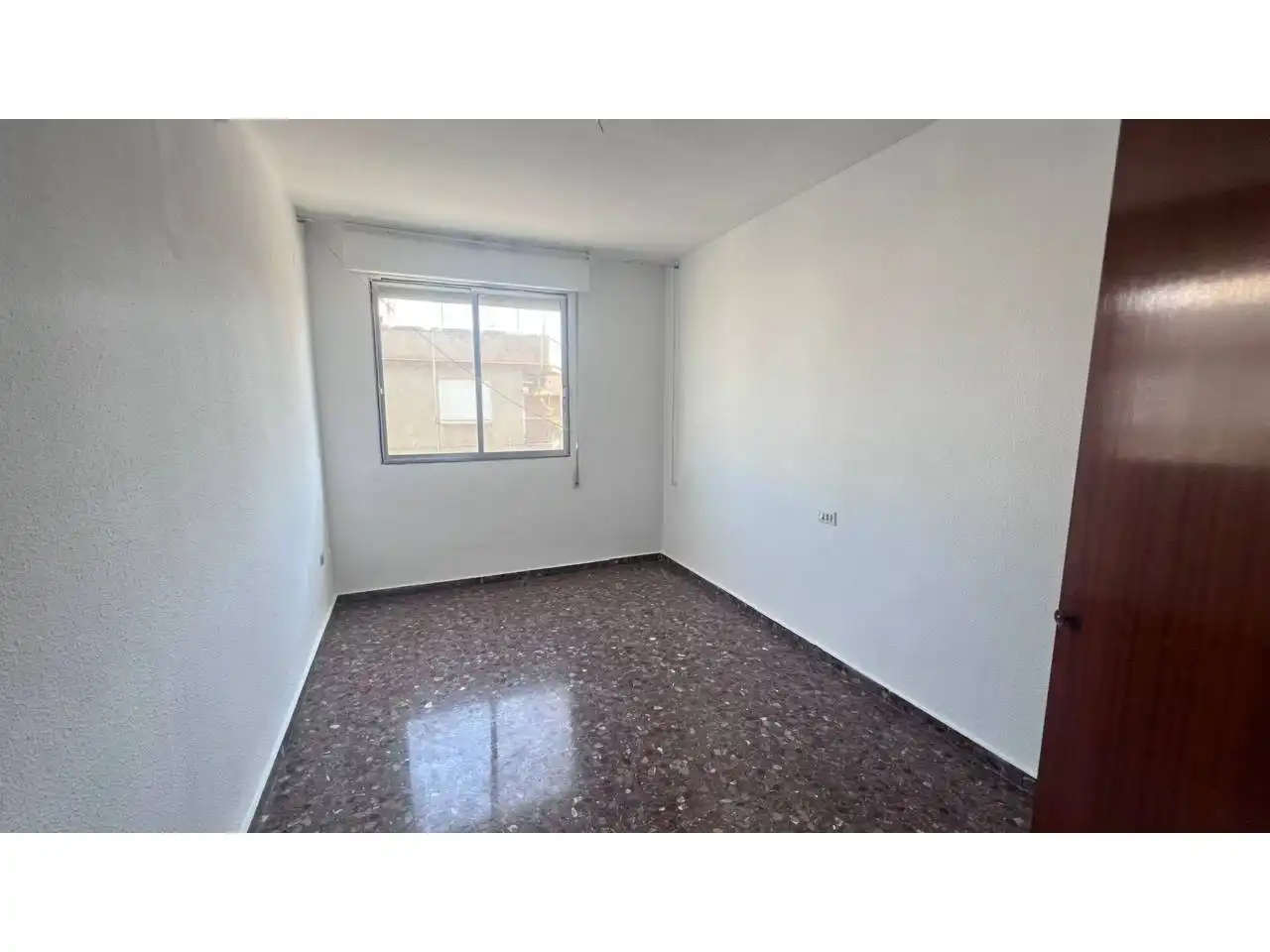 Flat for rent in Avenida Pere IV, Llombai