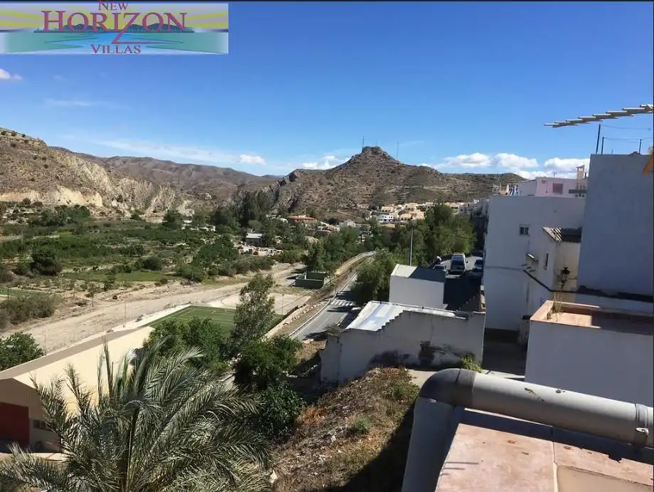 Vista exterior de Piso en venta en Albánchez con Terraza, Amueblado y Balcón