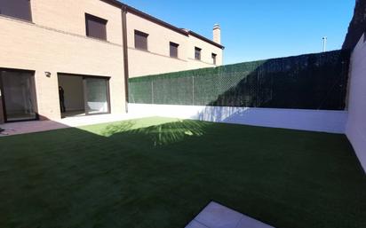 Terrassa de Casa o xalet en venda en Quart amb Calefacció, Jardí privat i Parquet