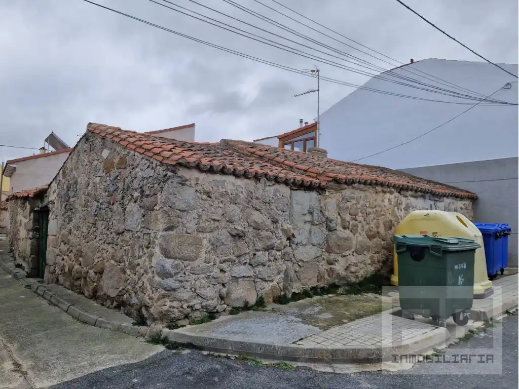 Vista exterior de Casa o chalet en venta en Solosancho
