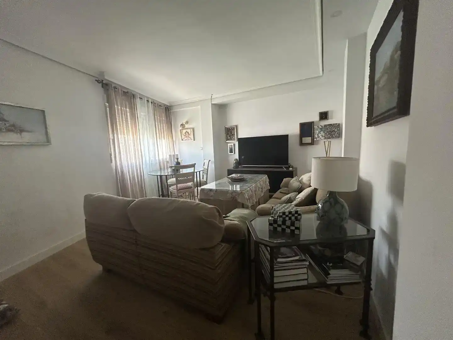 Wohnzimmer von Wohnung zur Miete in  Sevilla Capital mit Klimaanlage