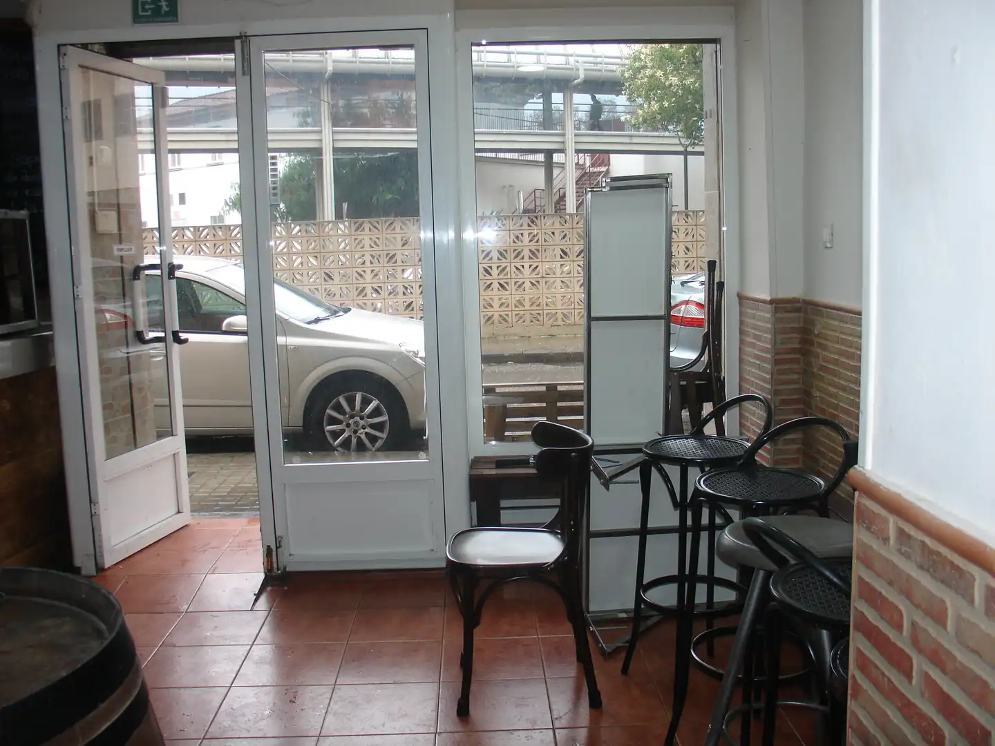 Commercial properties for rent in Valencia  with Furnished