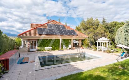 Swimming pool of House or chalet for sale in Soto del Real  with Air Conditioner, Terrace and Storage room