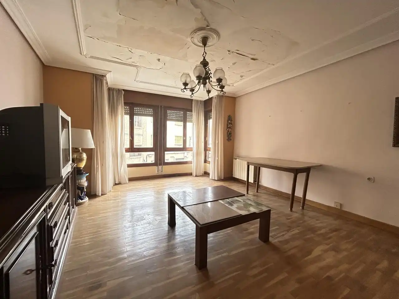 Sala de estar de Casa adosada en venta en Corella con Calefacción, Jardín privado y Terraza