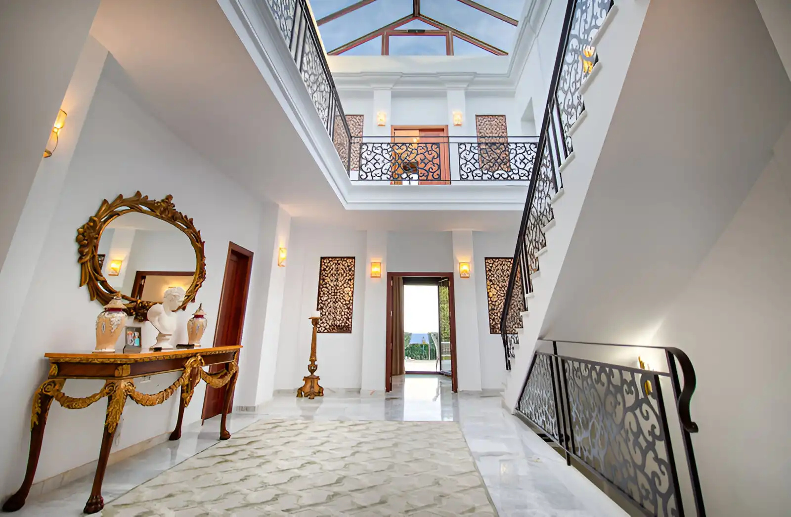 Maison avec piscine à vendre à La Duquesa, imagen 3
