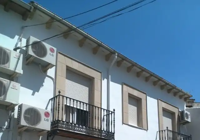 Vista exterior de Casa o chalet en venta en Baeza
