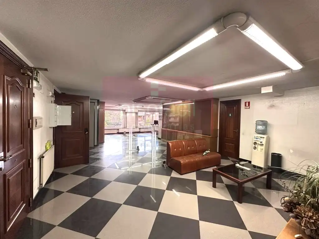 Büro zur Miete in Lugo