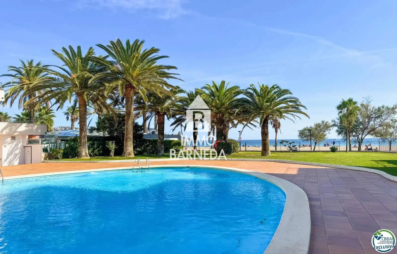 Flat with terrace for sale in DE LA GOLA DE L'ESTANY 10, imagen 2