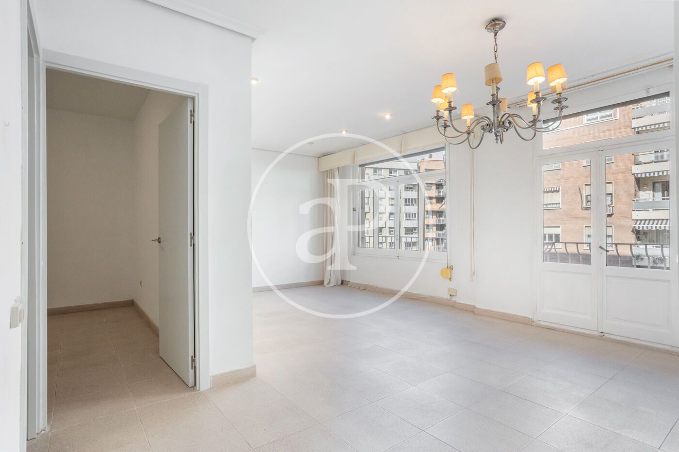 Living room of Flat to rent in  Valencia Capital  with Heating, Balcony and Pets allowed