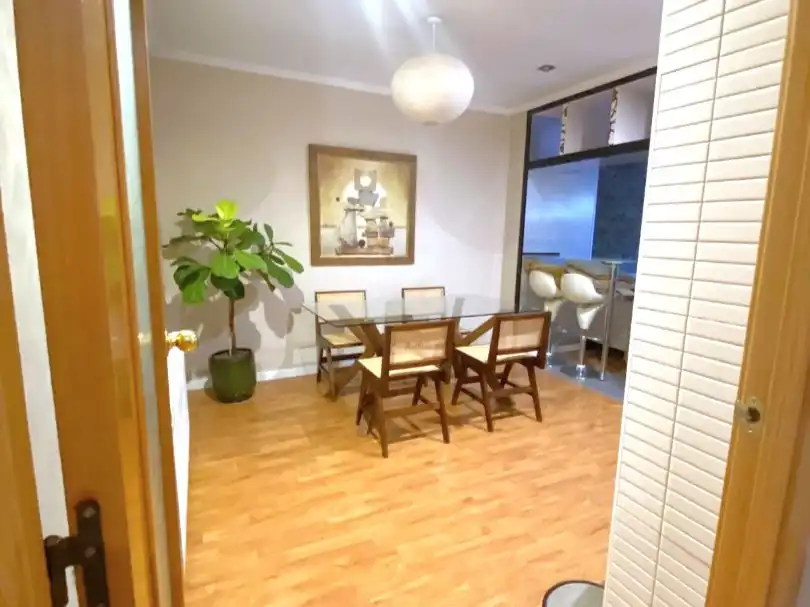 Piso con ascensor en venta en De la Casa Nova 12, imagen 4