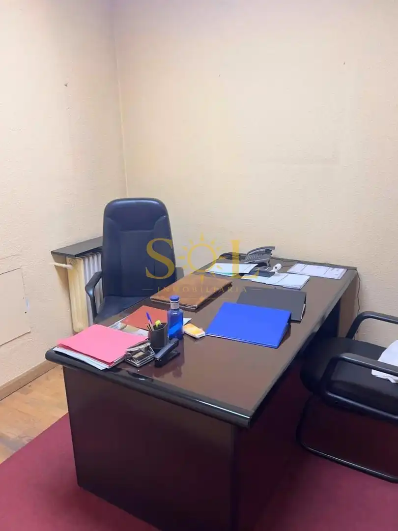 Ufficio con terrazza in vendita a Calle Covadonga 5, imagen 18