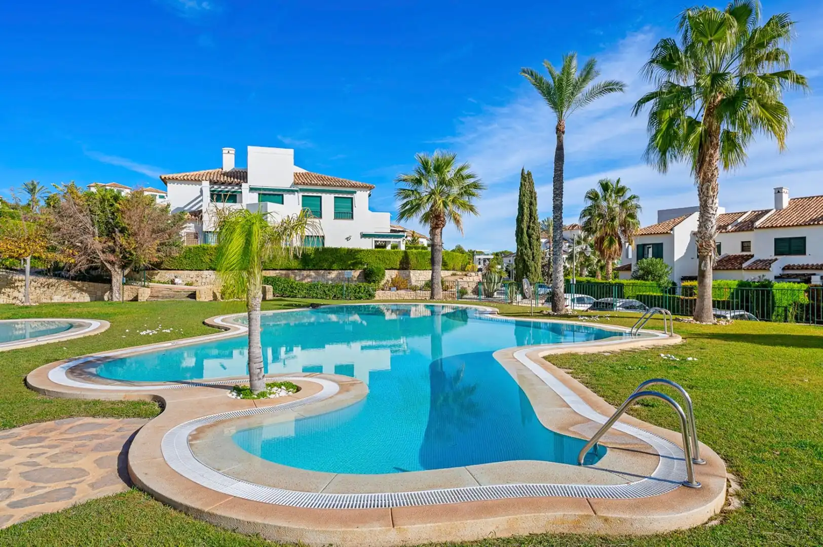 Apartment with pool for sale in Golf Bahía, imagen 31