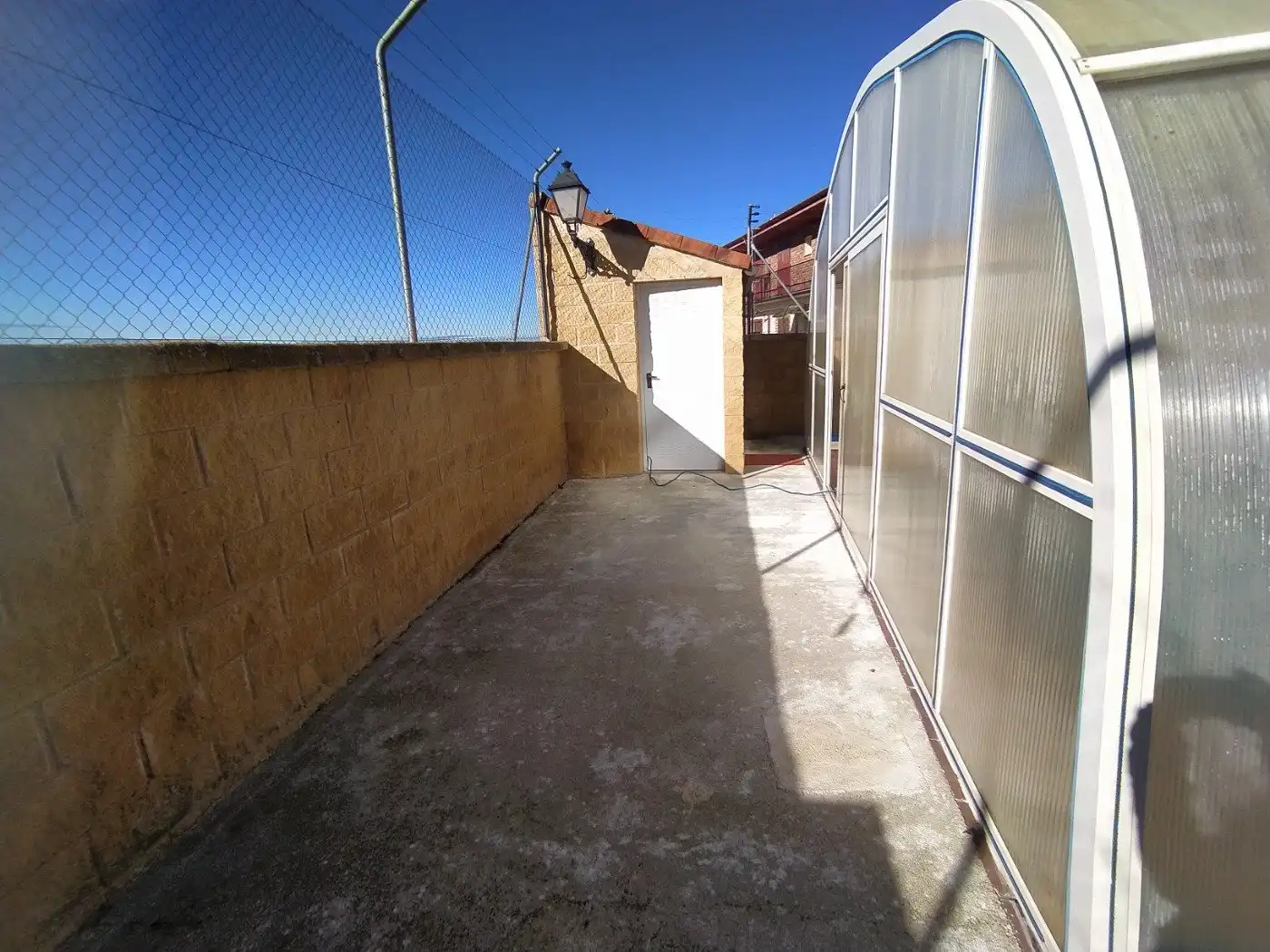 Terraza de Casa o chalet en venta en Cozuelos de Fuentidueña con Calefacción, Jardín privado y Piscina