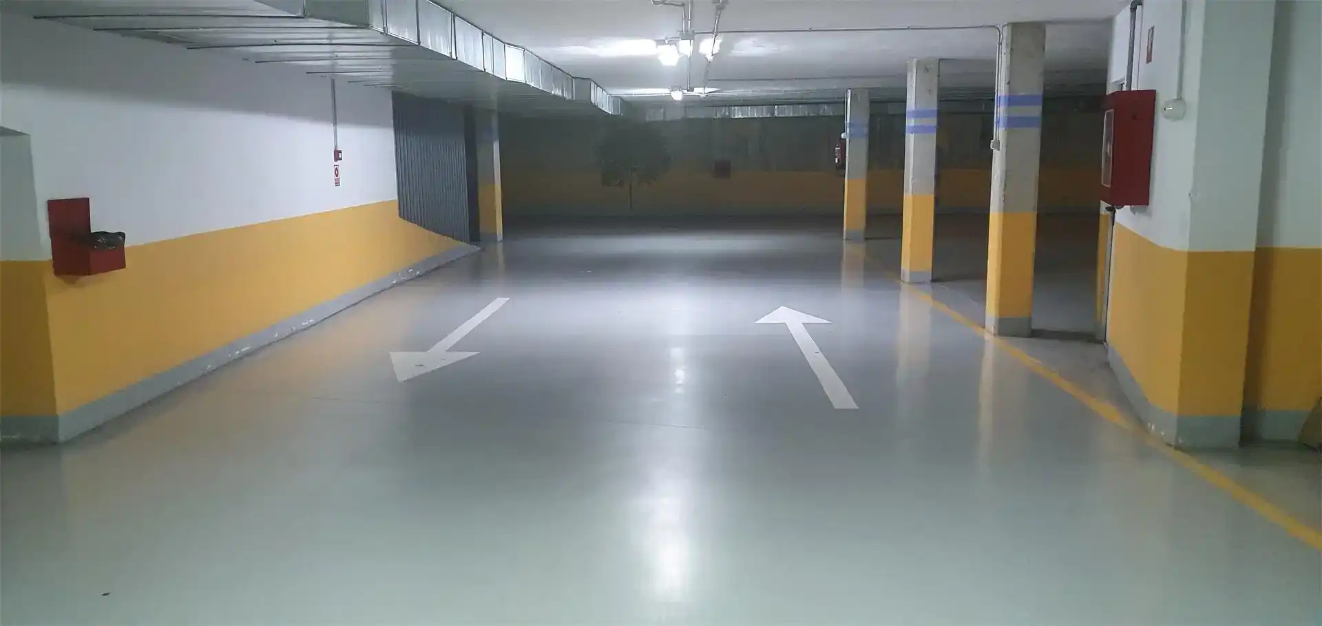 Parkplatz von Garage zur Miete in Santander