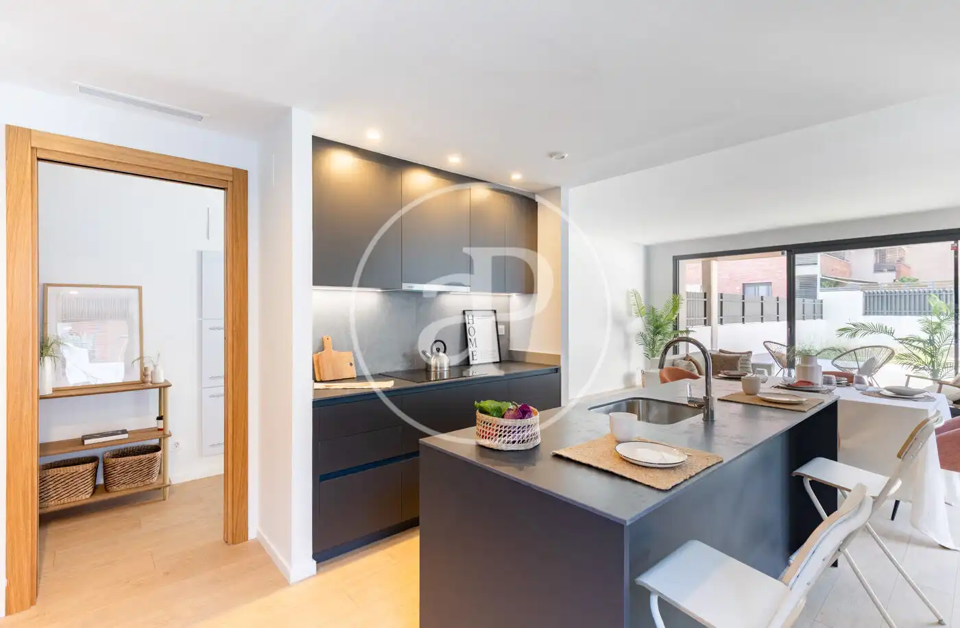 Cocina de Piso en venta en Sant Cugat del Vallès con Aire acondicionado, Calefacción y Jardín privado