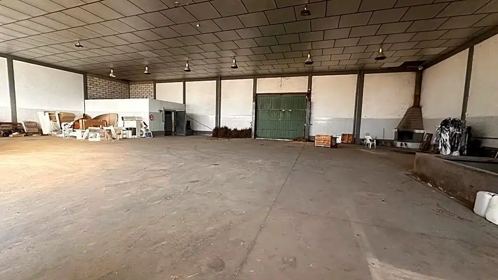 Industrial buildings for sale in Entrena