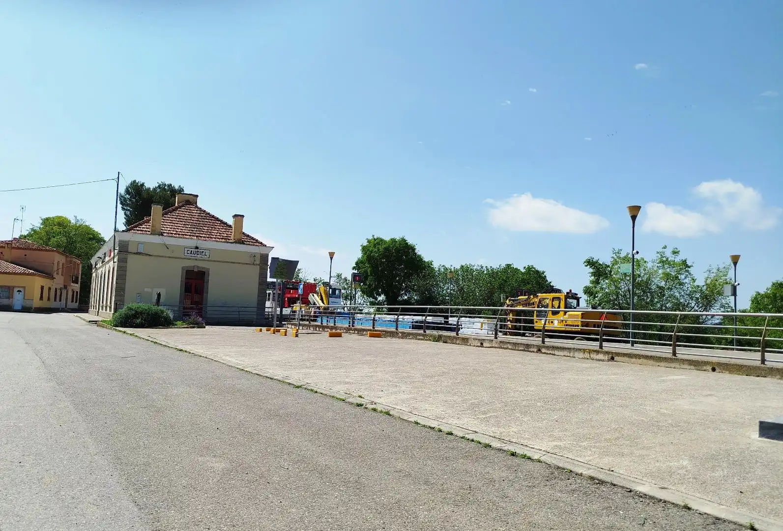 Aparcament de Casa adosada en venda en Caudiel amb Terrassa