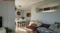Sala d'estar de Dúplex en venda en Suances amb Calefacció i Balcó