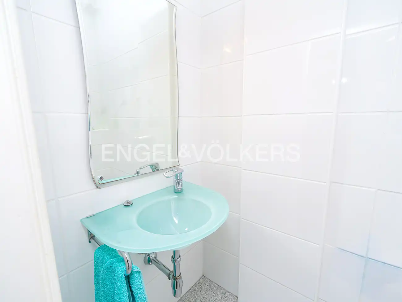 Bathroom of Houses for sale in Elche / Elx  with Air Conditioner, Heating and Private garden