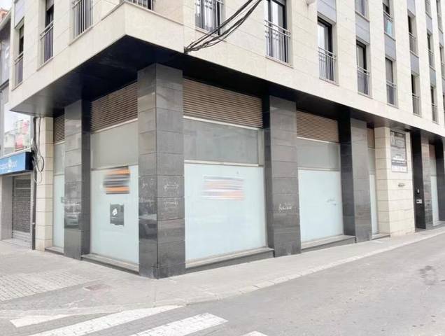 Local comercial en Venta en Tavernes de la Valldigna