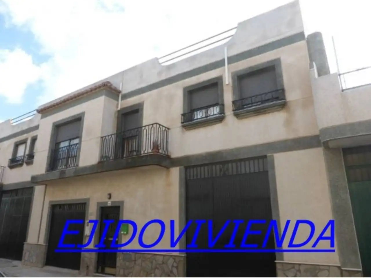 Vista exterior de Piso en venta en El Ejido con Terraza