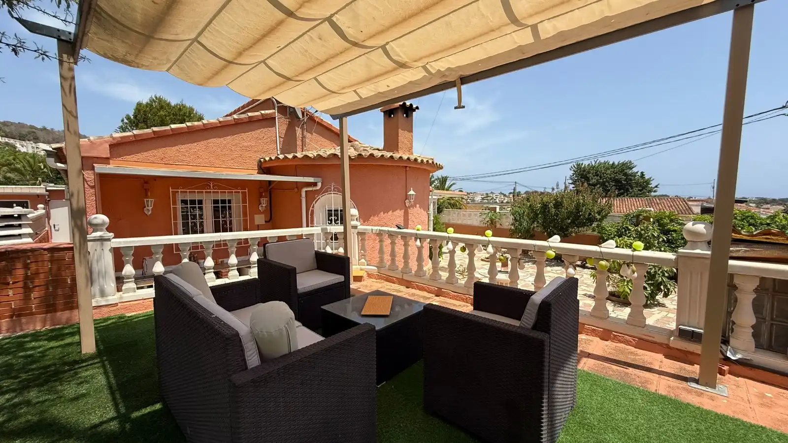 Chalet con piscina en venta en Partida Cometa III, imagen 2