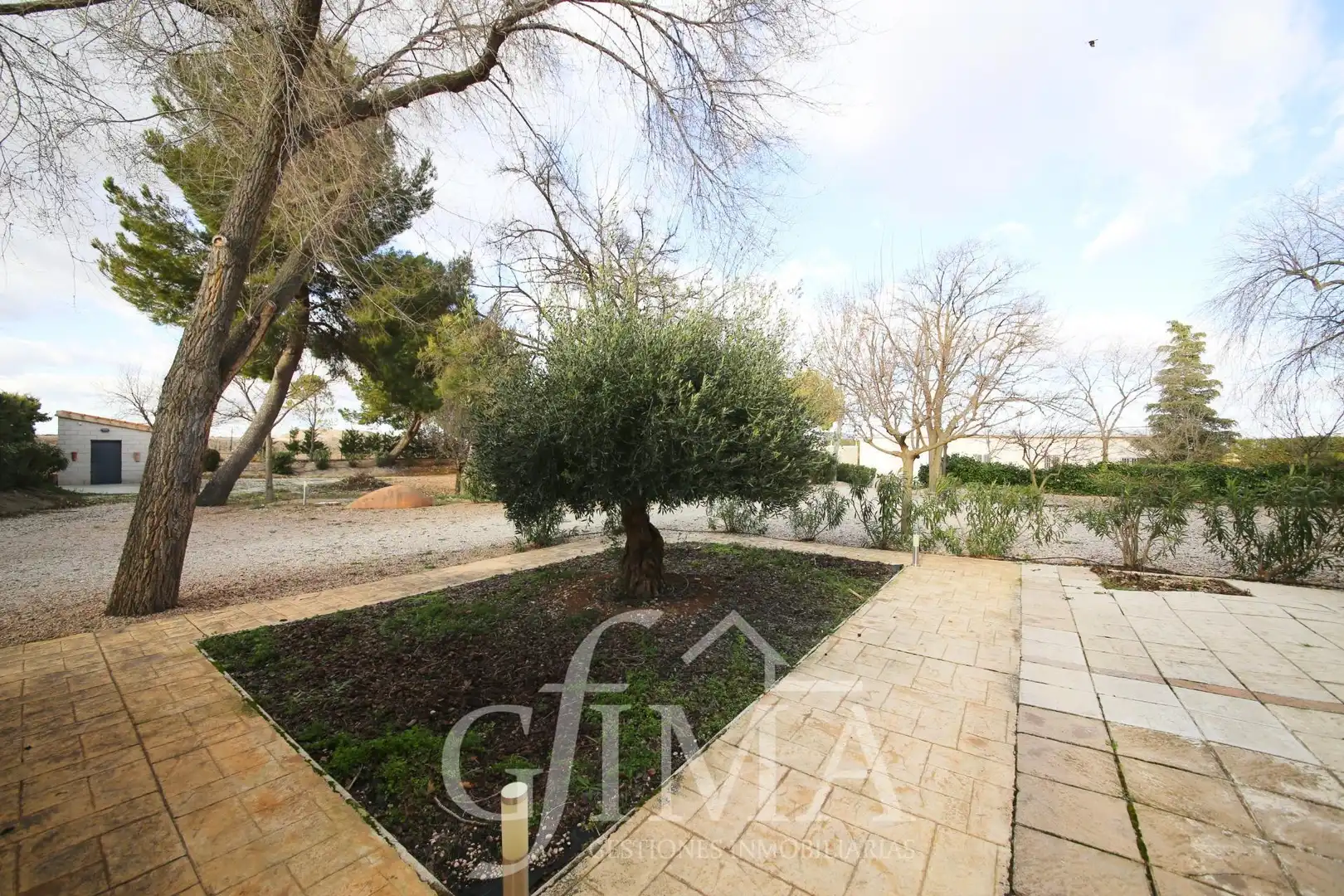Garden of Houses for sale in Argamasilla de Alba  with Air Conditioner, Heating and Terrace