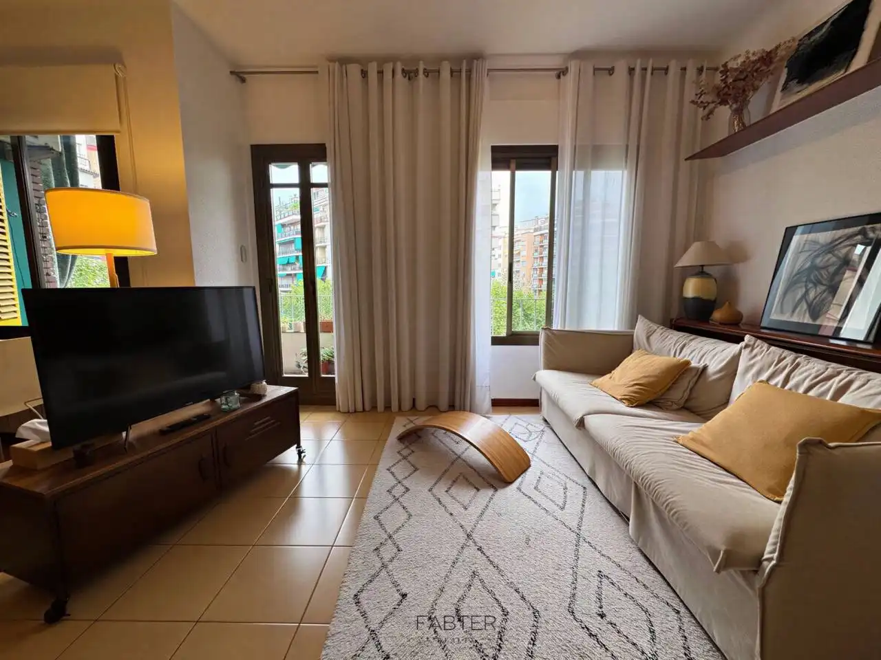 Living room of Flat for sale in Barcelona  with Air Conditioner, Heating and Terrace