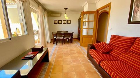 Foto 2 de Apartamento de alquiler en Campoamor, Orihuela