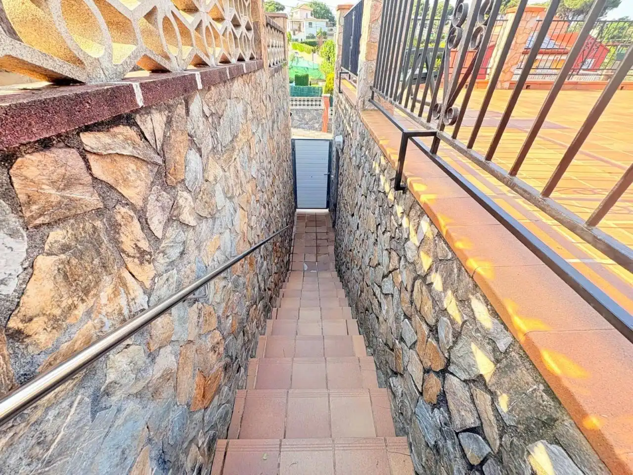 Exterior view of Houses for sale in Caldes de Malavella  with Air Conditioner, Heating and Private garden