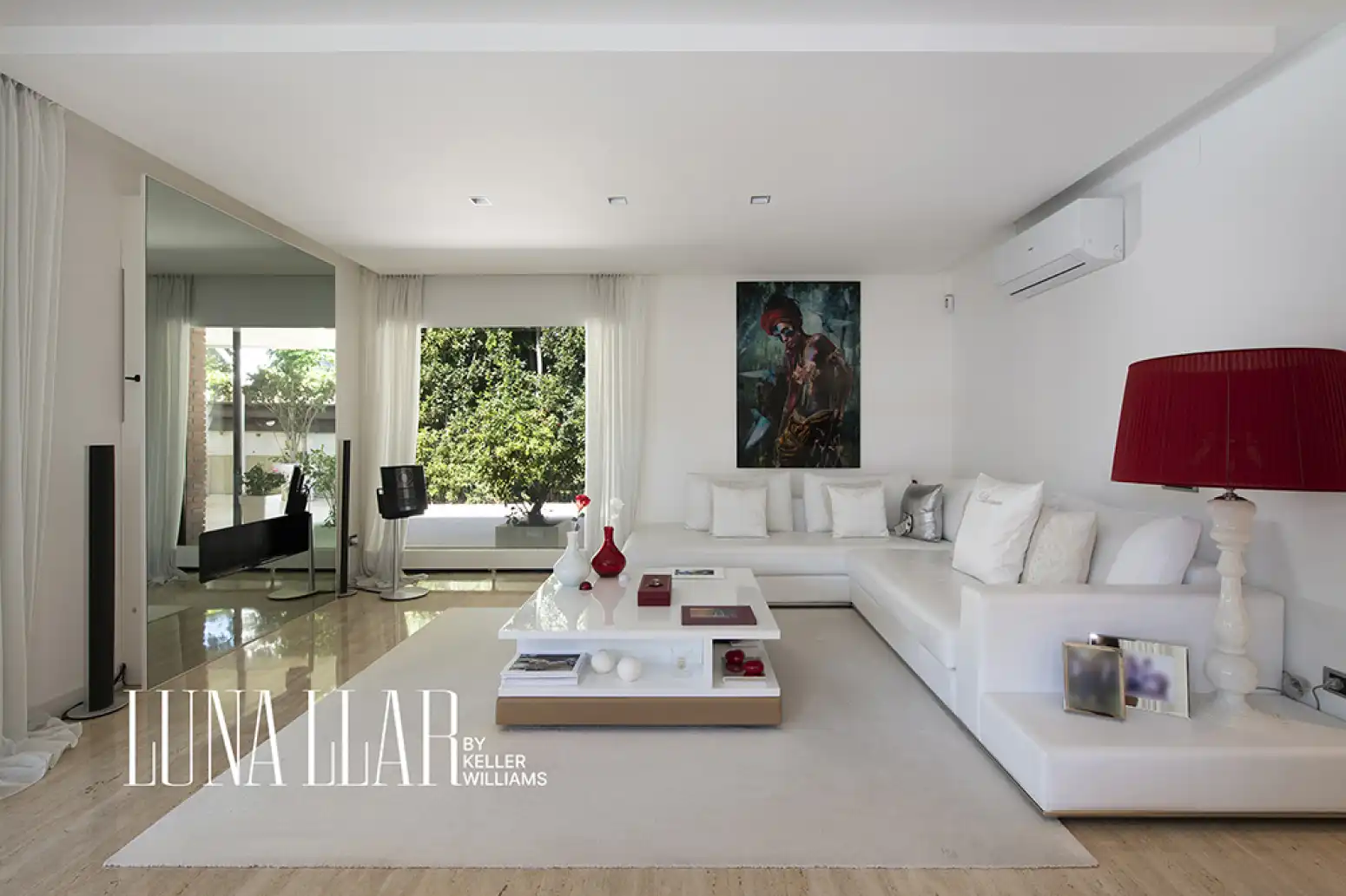 Living room of Houses for sale in Castelldefels  with Swimming Pool