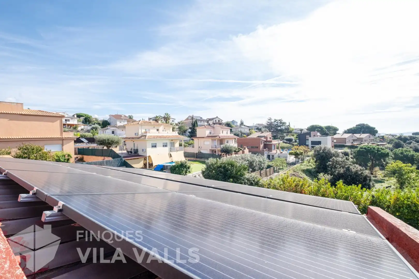 Vista exterior de Casa o xalet en venda en Bigues i Riells del Fai amb Aire condicionat, Jardí privat i Parquet