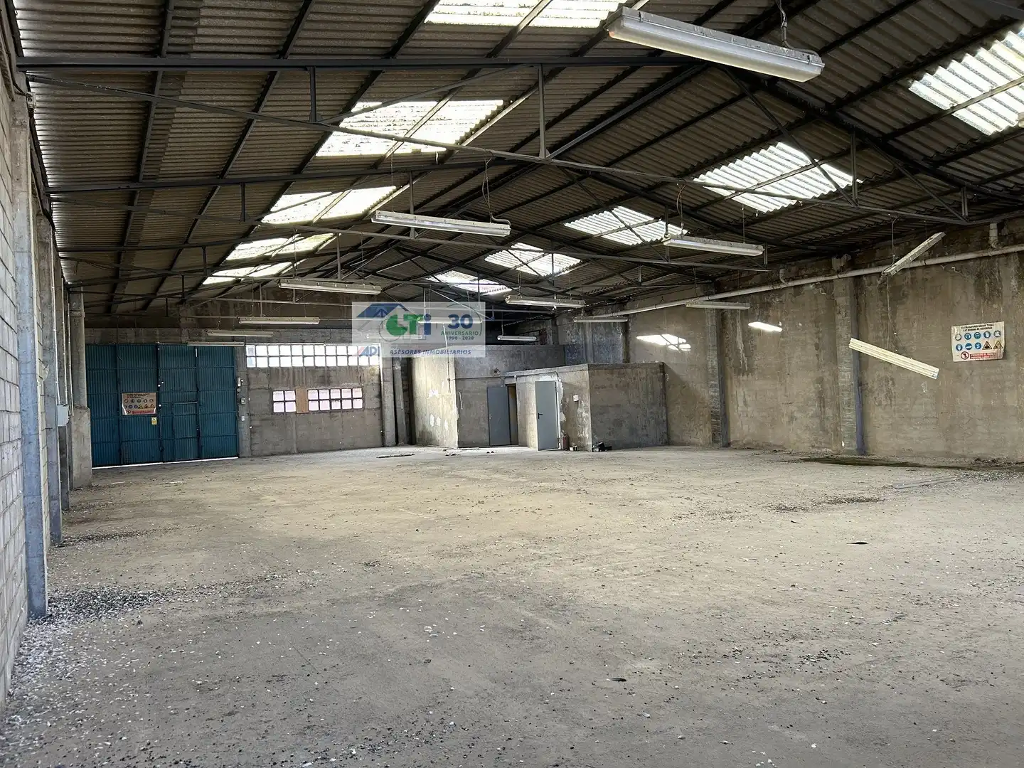 Nave industrial en venta en Cuarte de Huerva