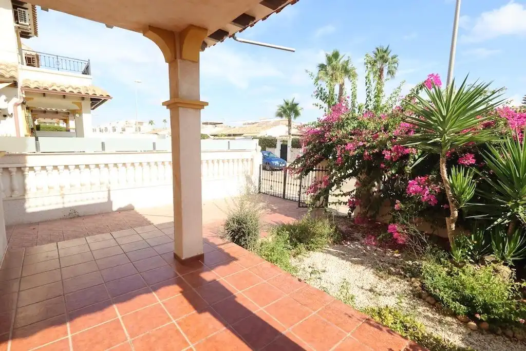 Reihenhaus mit Pool zum Verkauf in Calle Calle Estaca, imagen 22