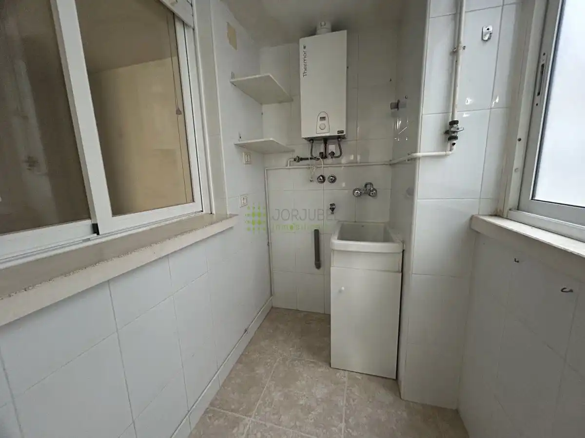 Piso en venta en Tarrega monteblanco, Ensanche - Parque del Oeste