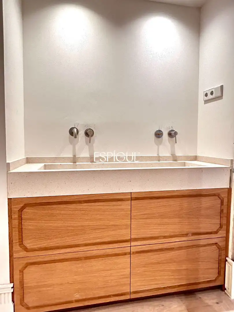 Badezimmer von Wohnung zum Verkauf in Madrid mit Klimaanlage, Heizung und Terrasse